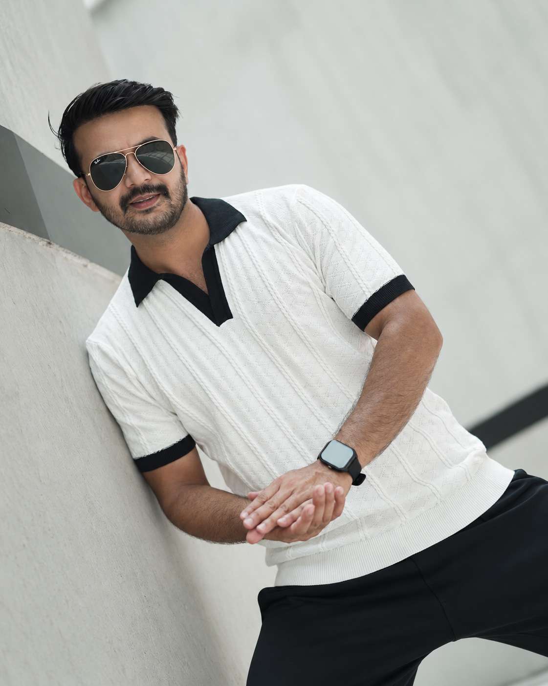 Knitted Polo Shirt For Men - White Contrast